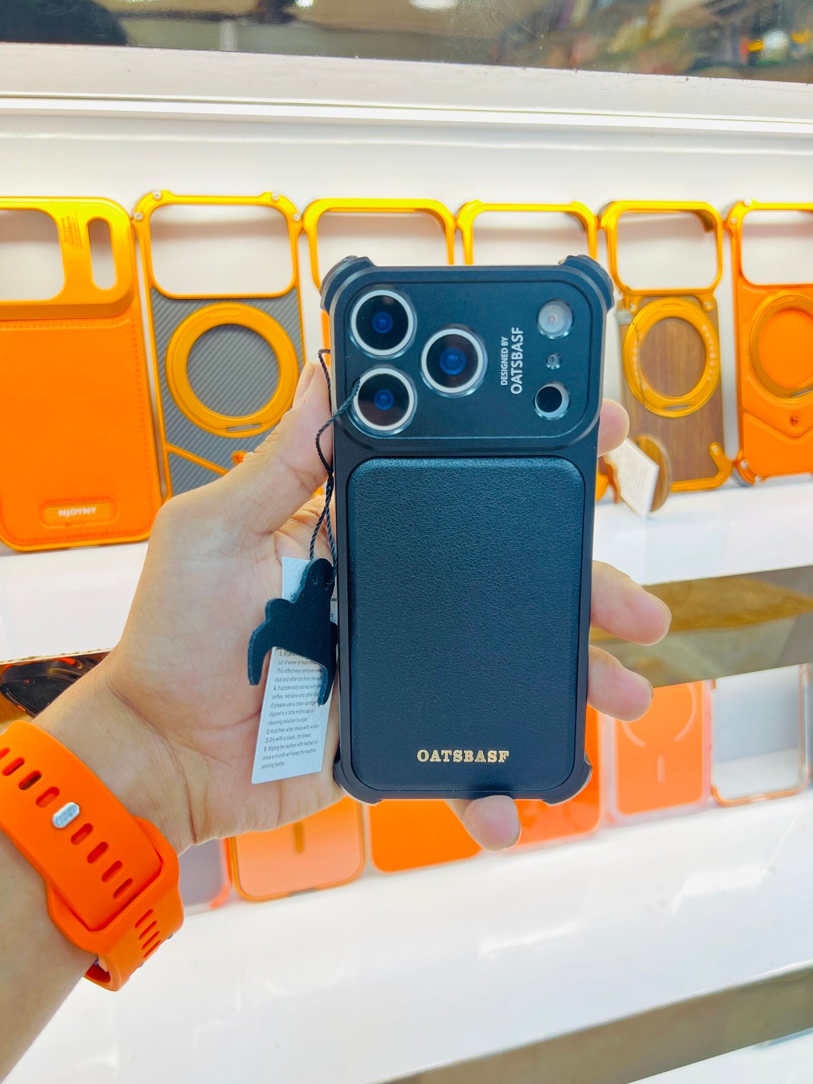 OATSBASF METAL BLACK CASE