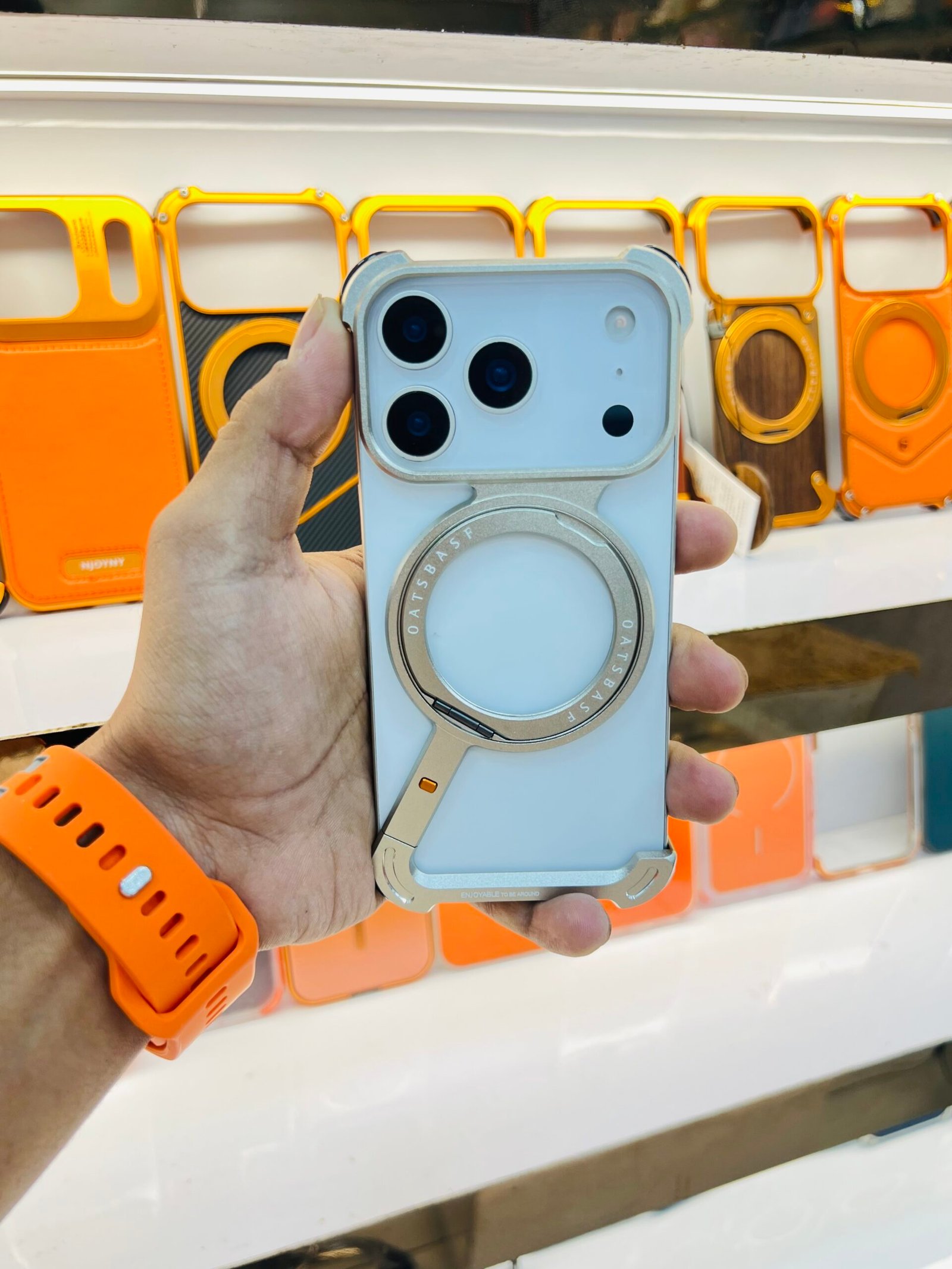 Z style metal case