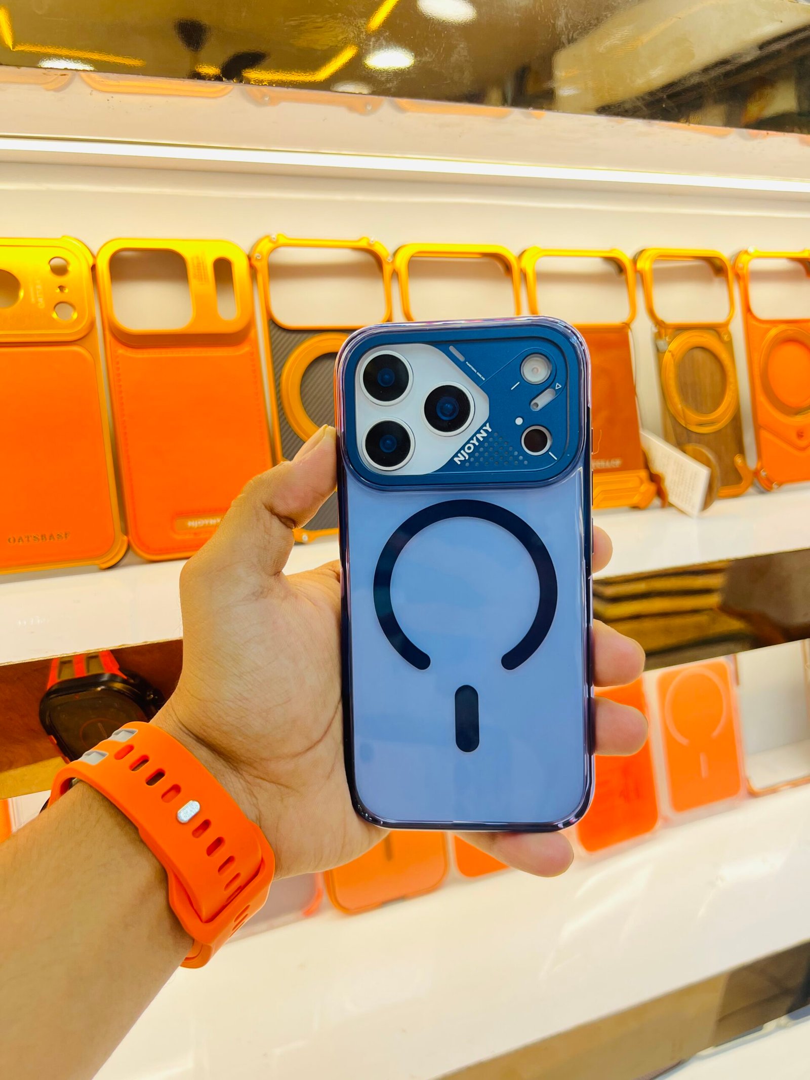 NJOYNY LUXURY CASE