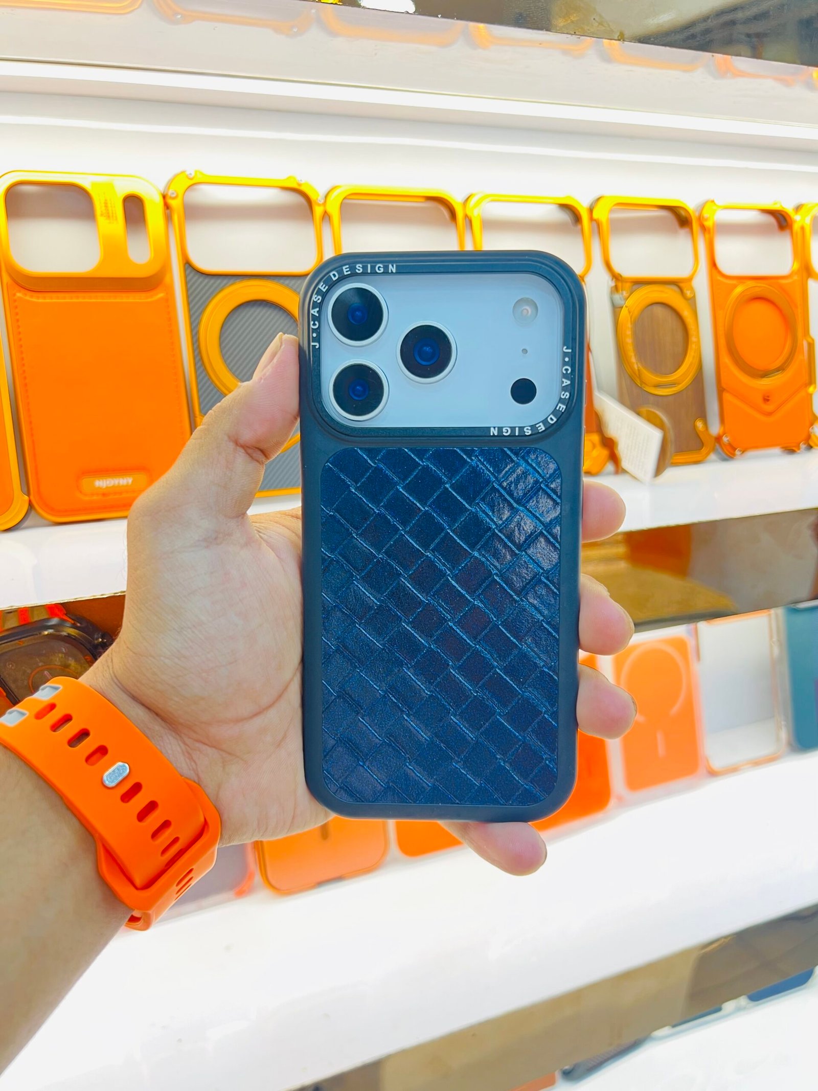 Premium J case