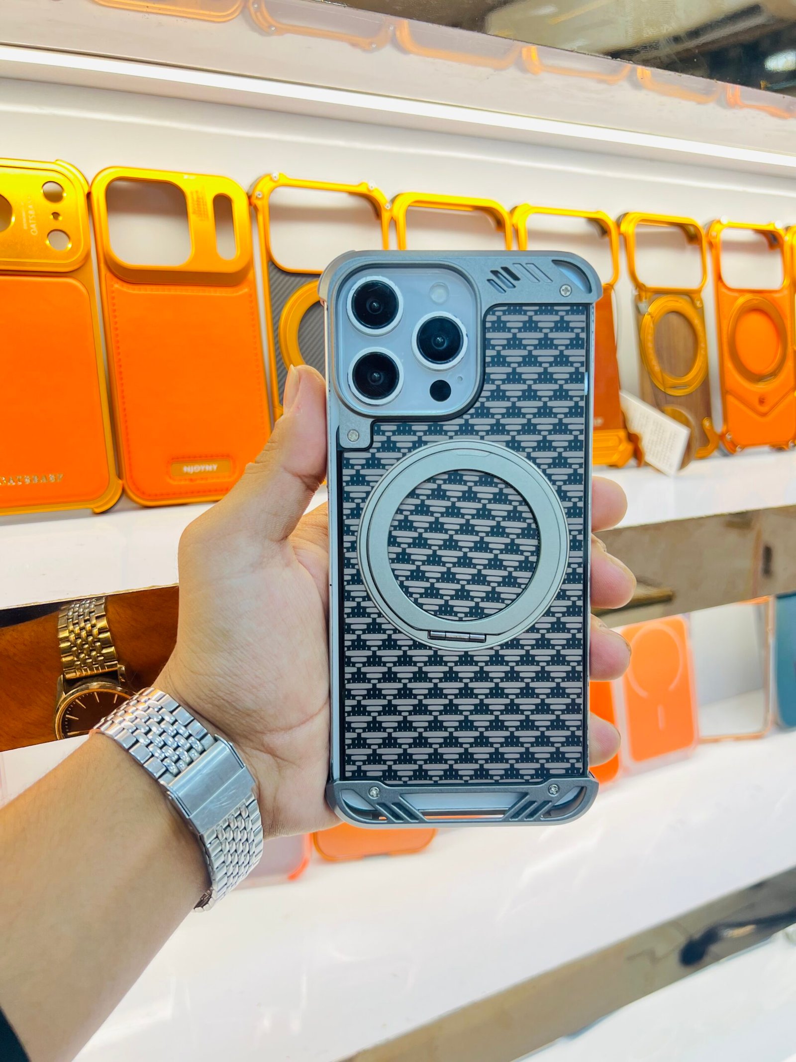 Premium metal case